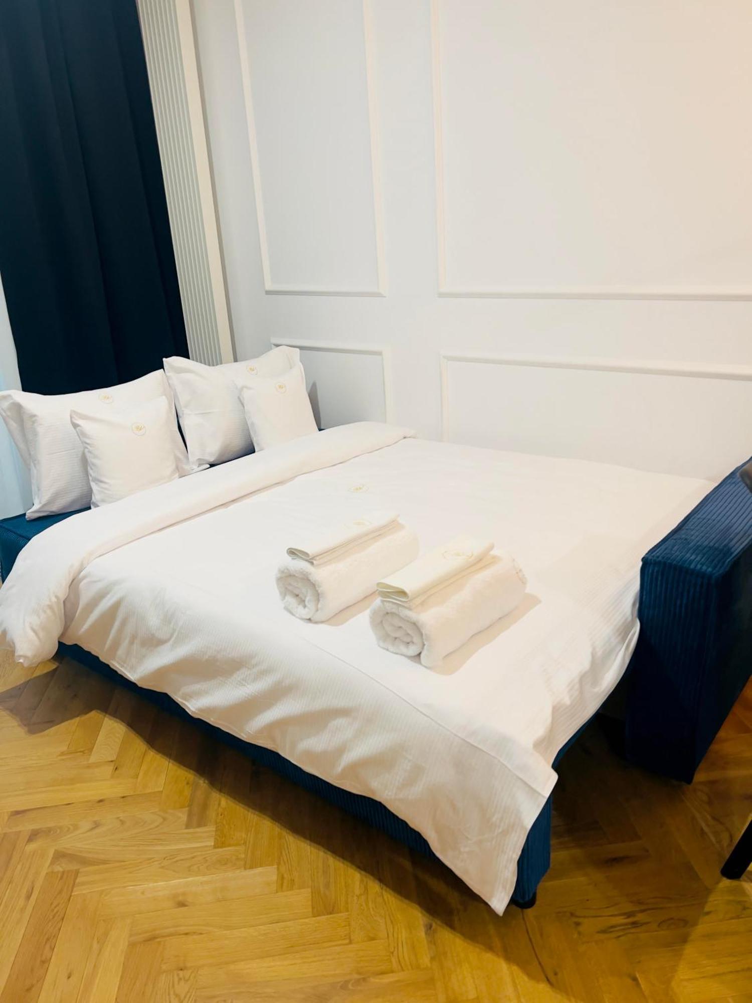 Mennica Residence Patronus Apartments Warschau Exterior foto